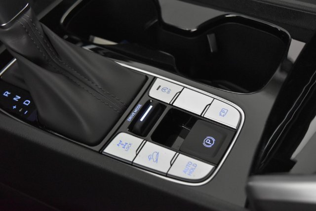 New 2026 Silver Hyundai SEL Premium AWD image 24