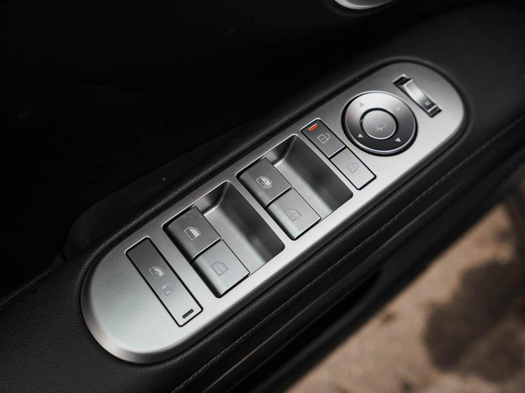 New 2026 Abyss Black Pearl Hyundai SEL Premium 7P AWD image 45