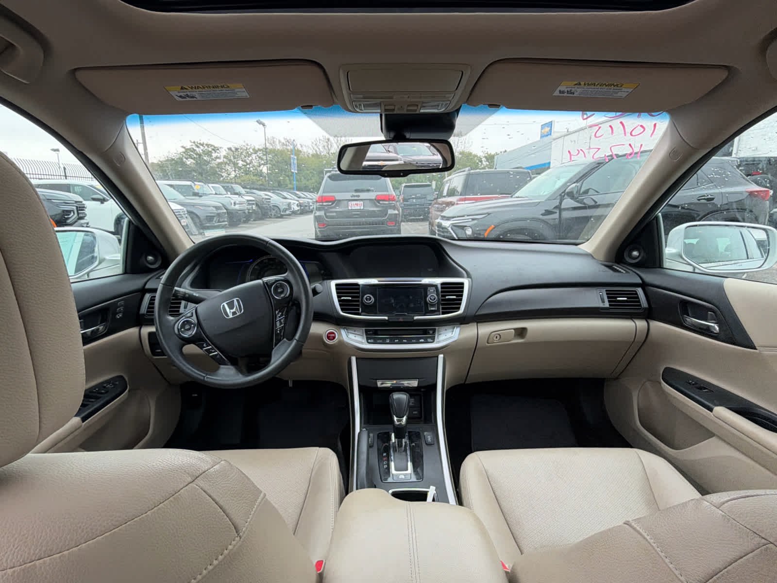 Used 2015  Honda EX-L image 10