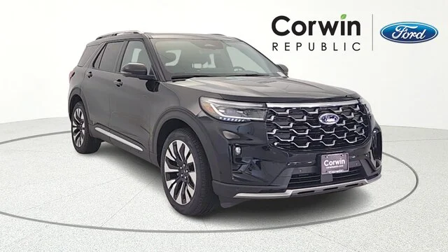New 2026 Agate Black Metallic Ford Platinum™ image 27