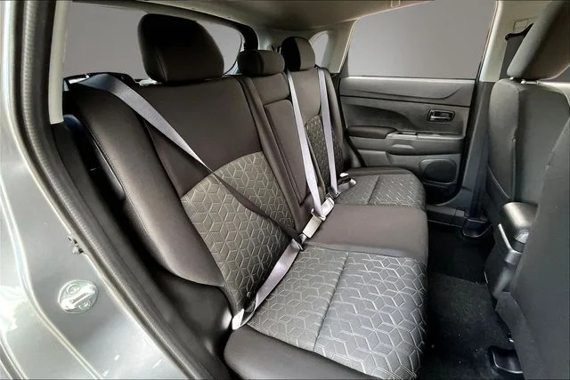 New 2026 Gray Mitsubishi 2.0 ES image 10