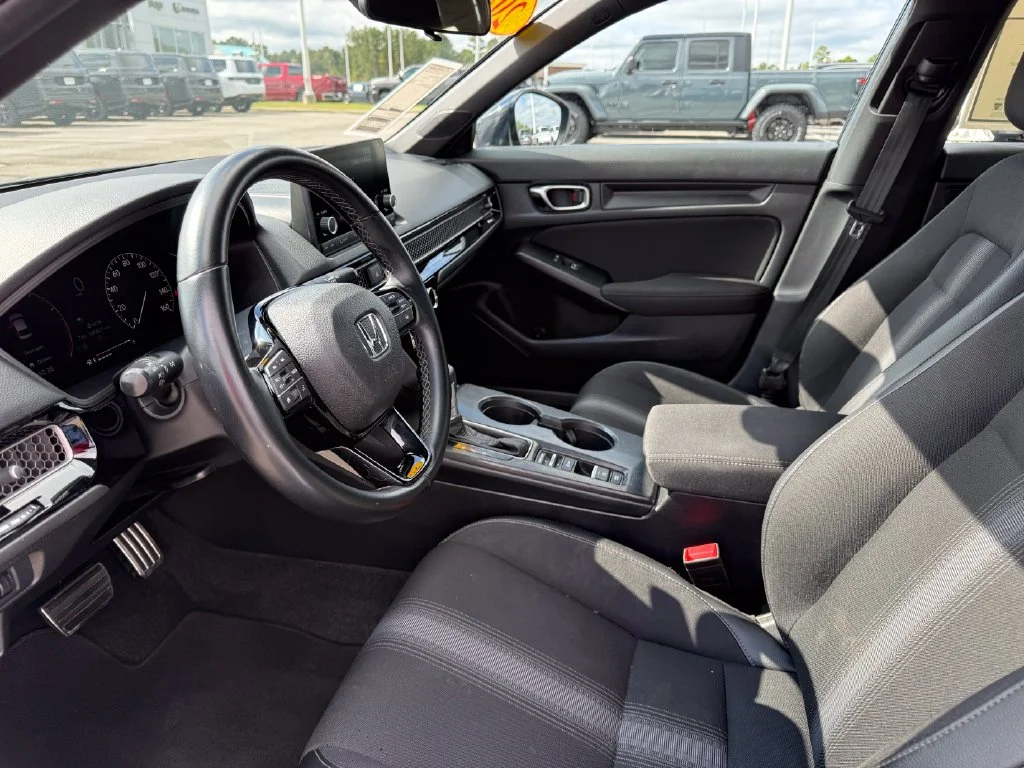 Used 2025 Blue Honda Sport image 4