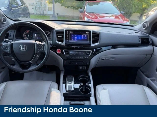 Used 2017 Blue Honda Touring image 48