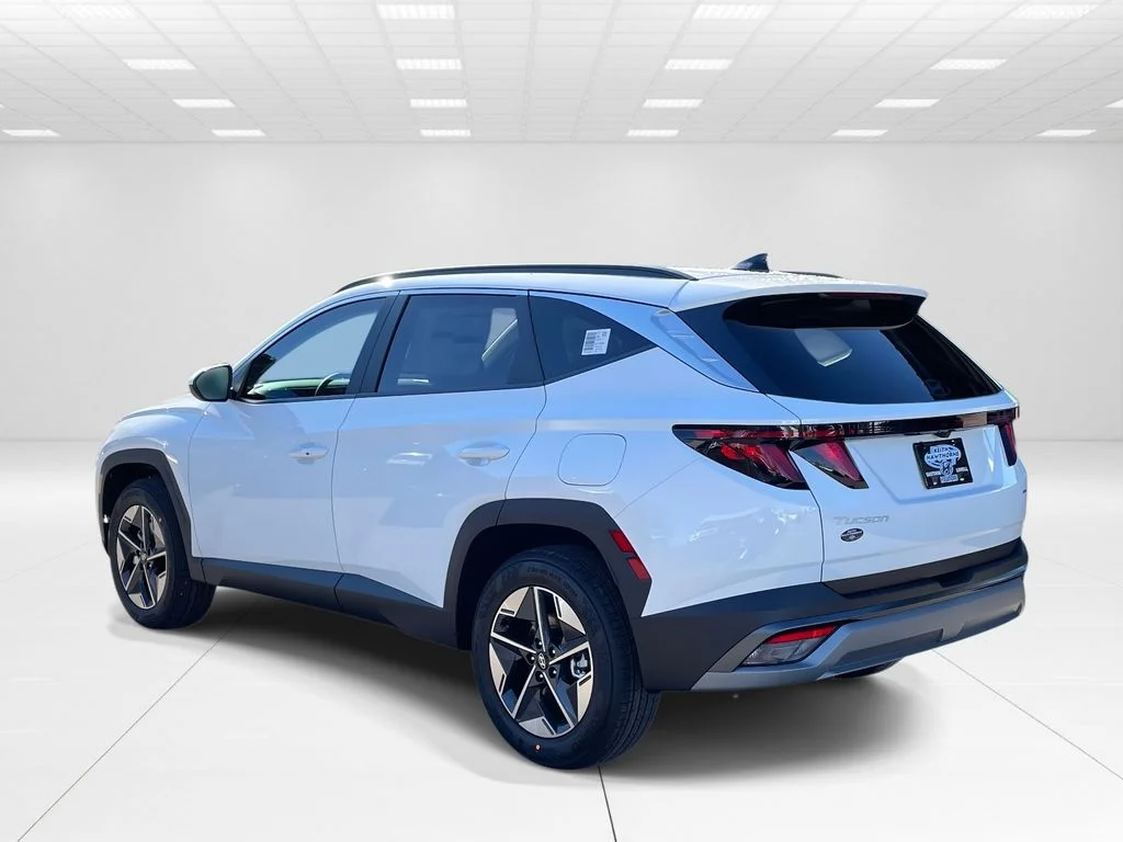 New 2026 White Hyundai SEL image 4