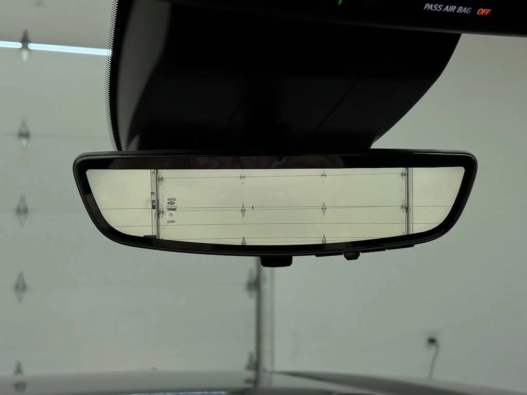 Used 2024 Onyx Black GMC Denali image 7