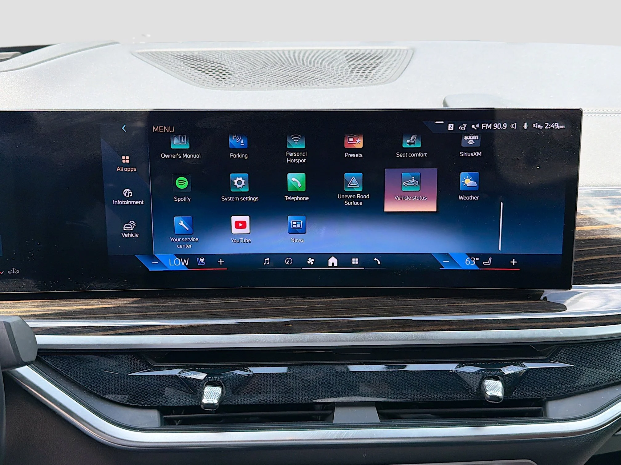 Used 2025 Dravit Gray Metallic BMW xDrive40i image 29