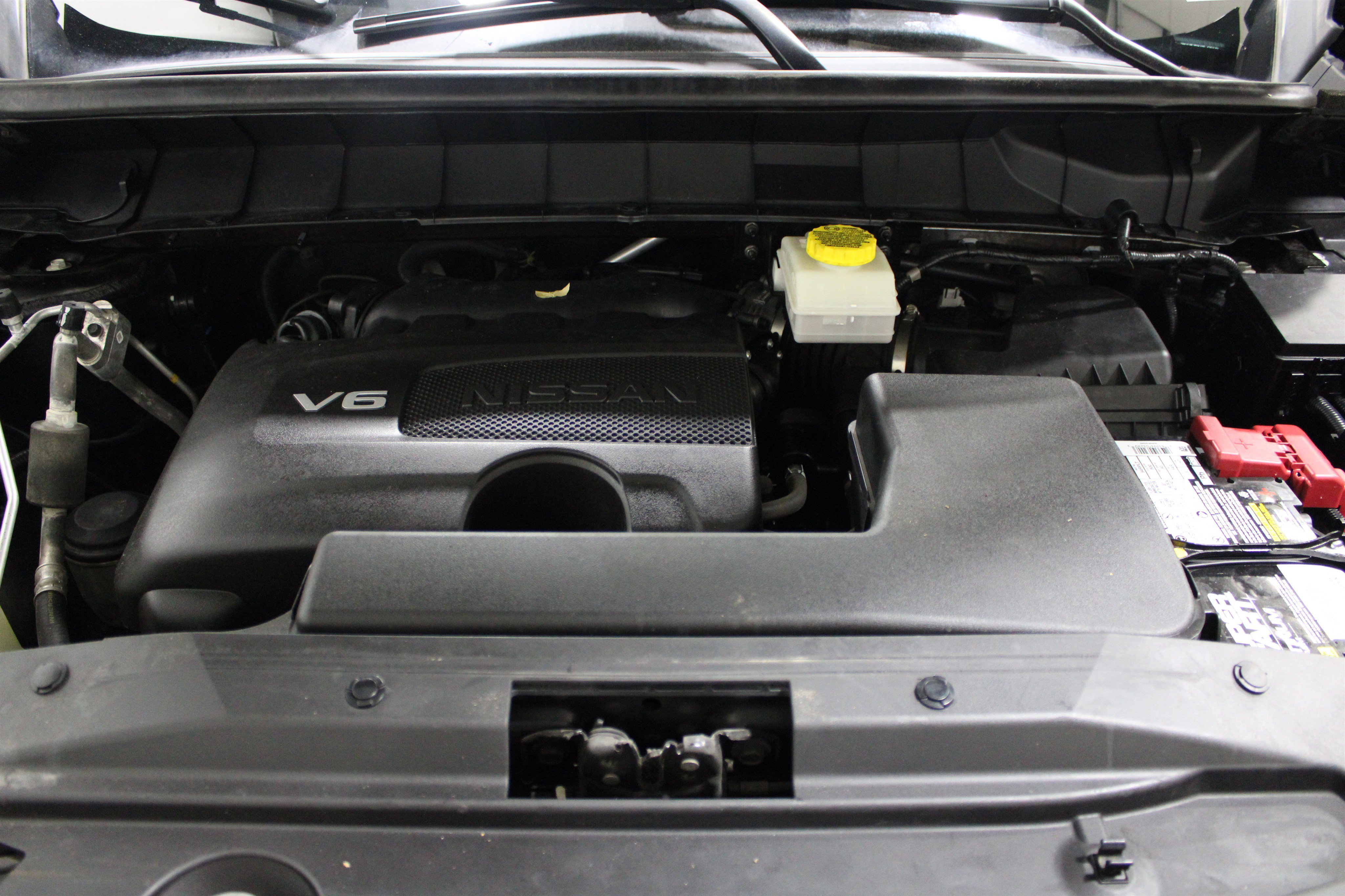 Used 2022 Super Black Nissan SV image 41