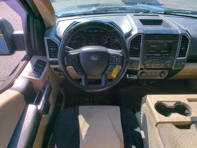 2015 Ford F-150 XLT - Photo 13