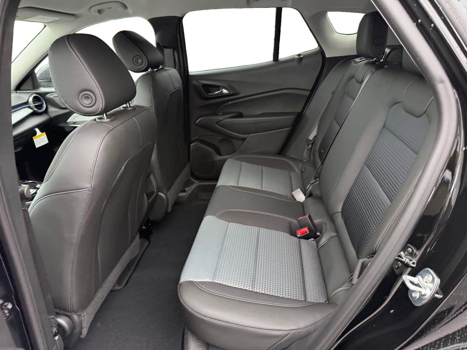 New 2026 Mosaic Black Metallic Chevrolet LT image 16