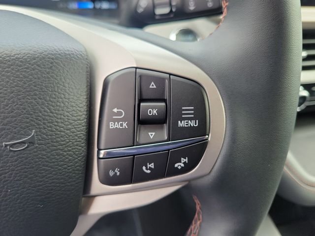 Used 2026 Vapor Blue Metallic Ford Active image 6