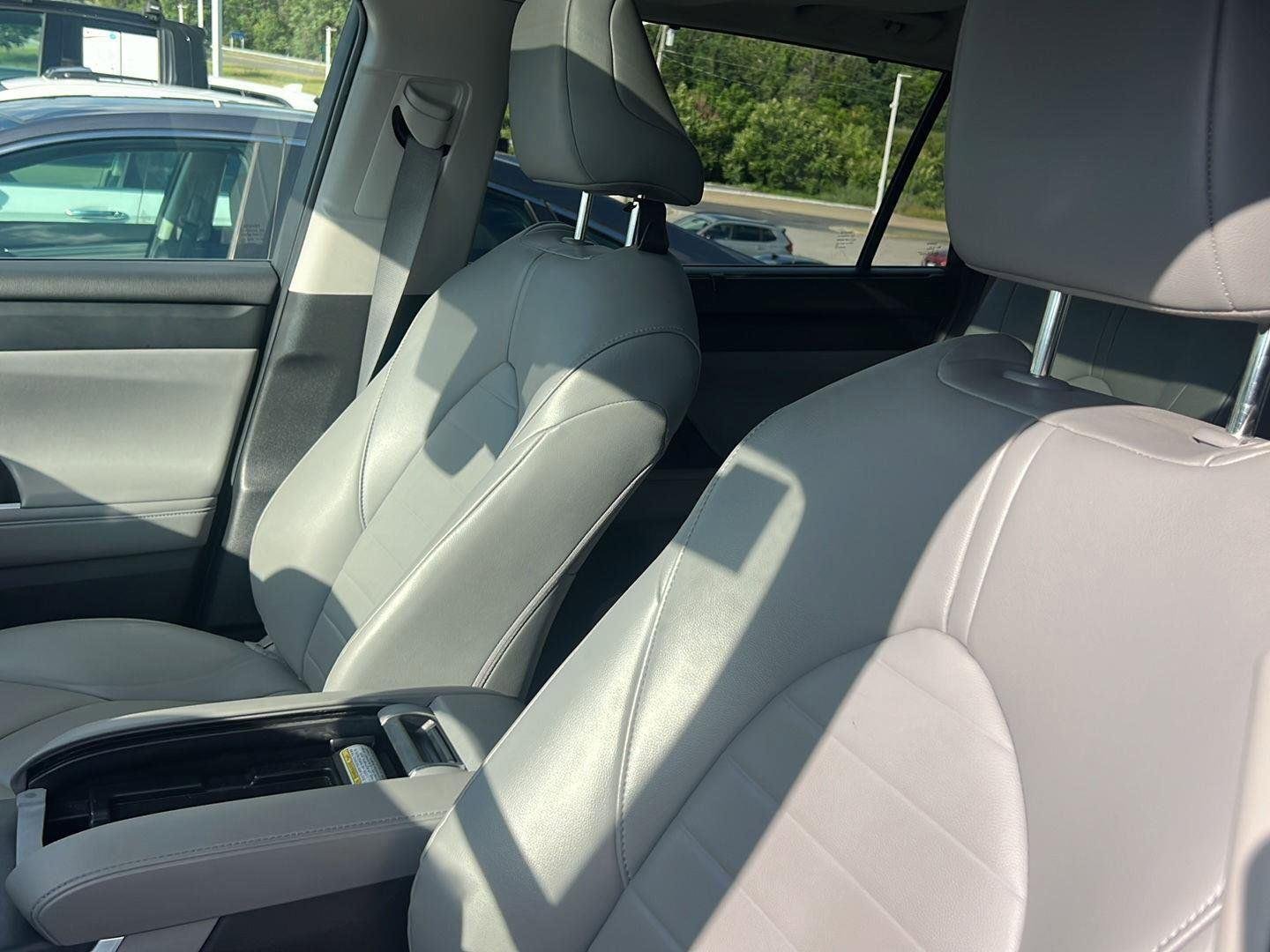 Used 2022 Magnetic Gray Metallic Toyota XLE image 9