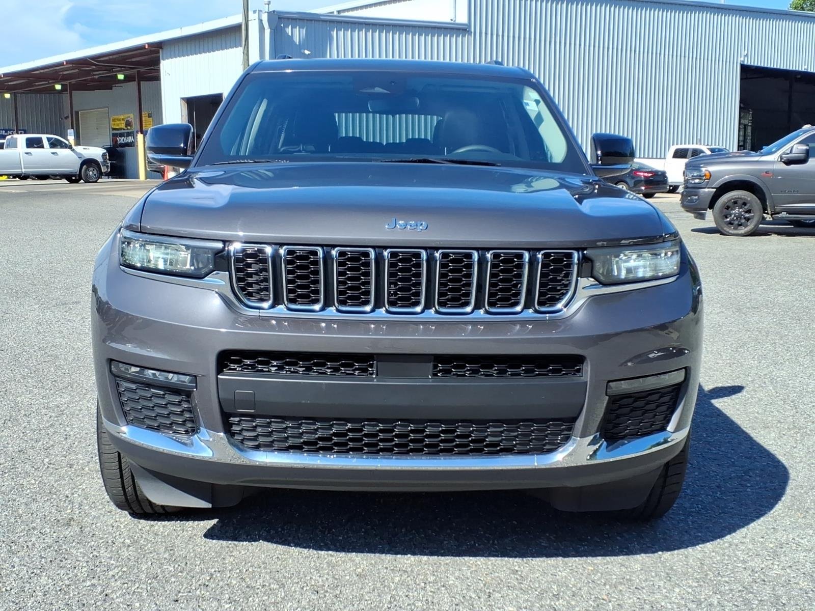 Used 2023 Gray Jeep Limited image 2