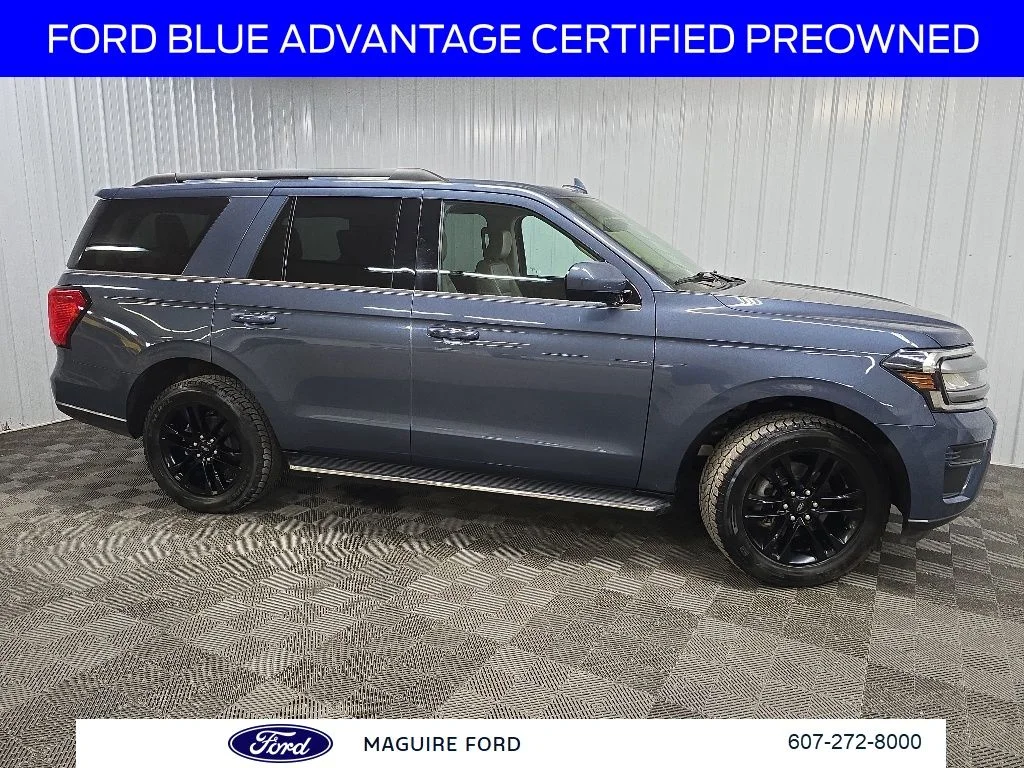 Used 2022 Blue Ford XLT image 1