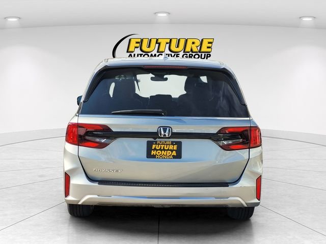 Used 2025  Honda EX-L image 8