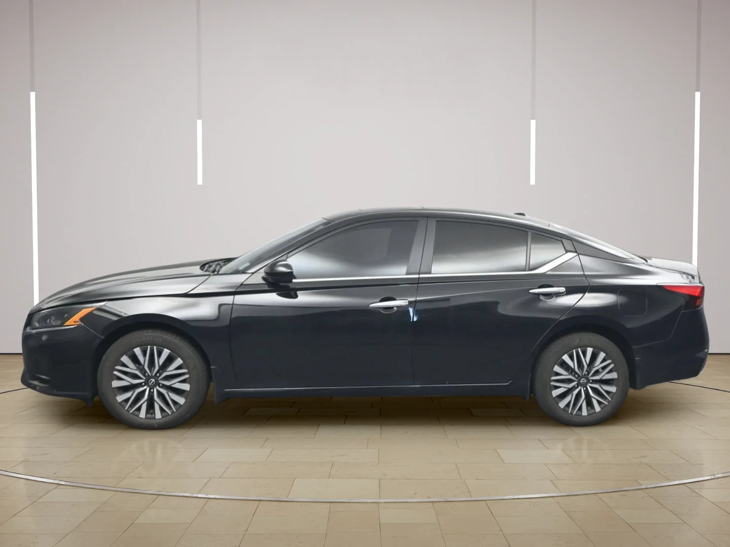 Certified Used 2024 Super Black Nissan 2.5 SV image 4