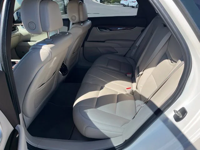 Used 2014 White Diamond Tricoat Cadillac Premium image 15