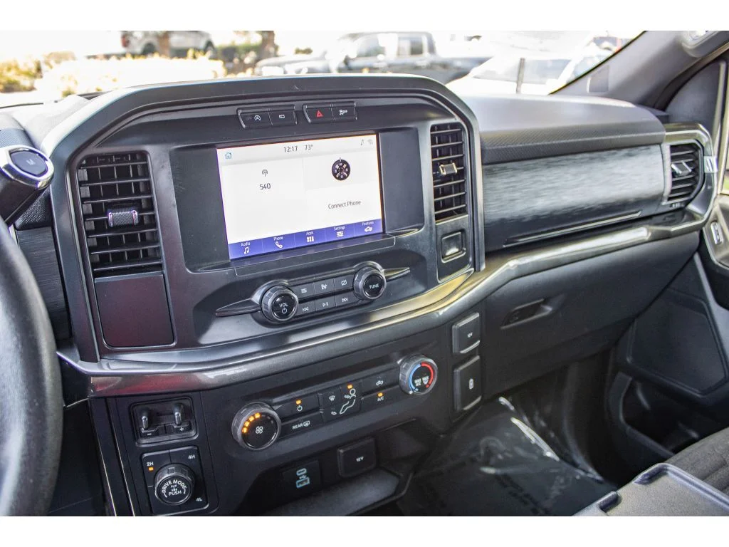 Used 2021 ICONIC SILVER METALLIC Ford XL image 35