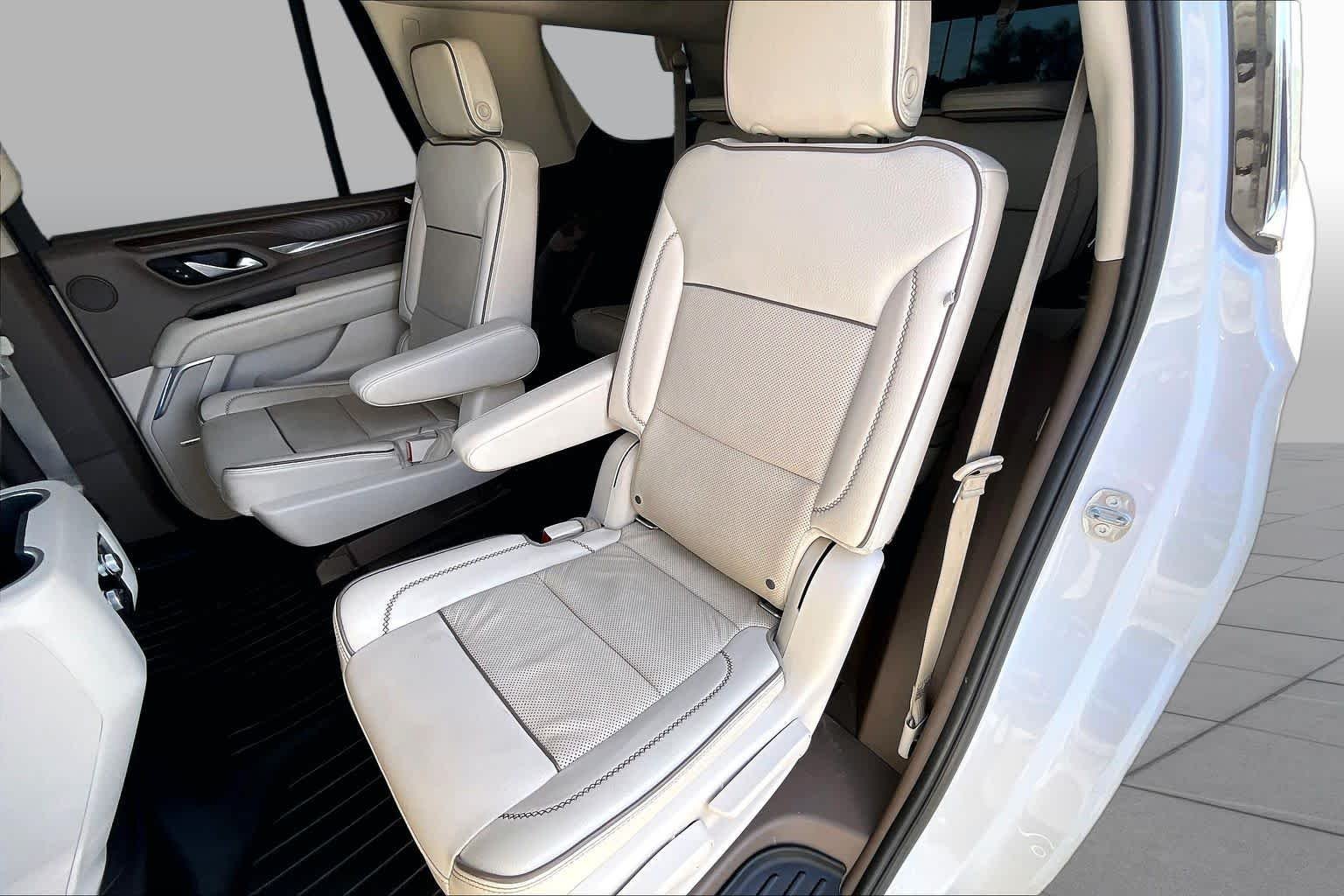 Used 2021 Summit White GMC Denali image 18