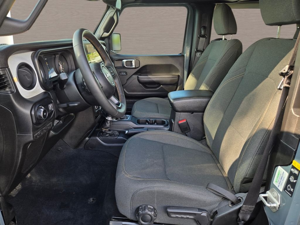 Used 2024 Gray Jeep Sport S image 15