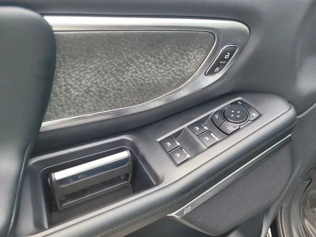 New 2026 Black Metallic Ford Tremor image 20