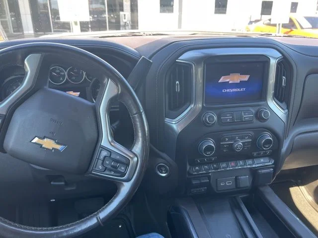 Used 2022 White Chevrolet LTZ image 13