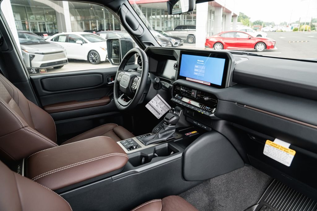 New 2027 Ice Cap Toyota Land Cruiser image 11