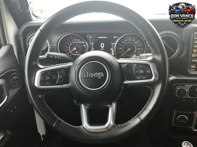 Used 2022 White Jeep Unlimited Sahara image 22