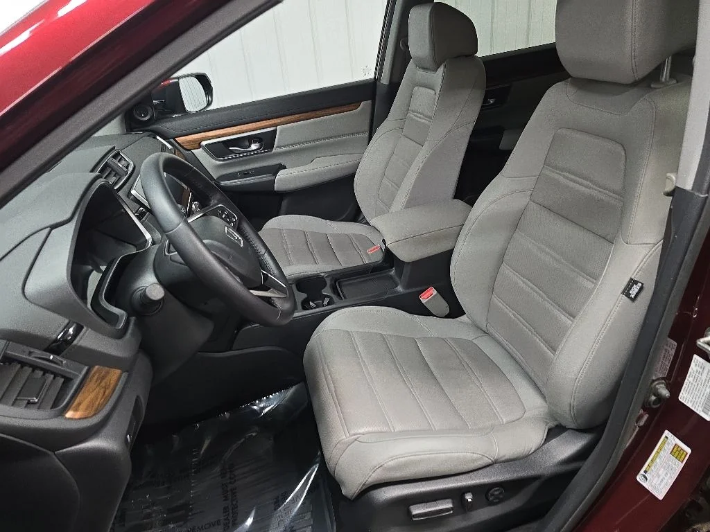 Used 2018 Red Honda Touring image 30