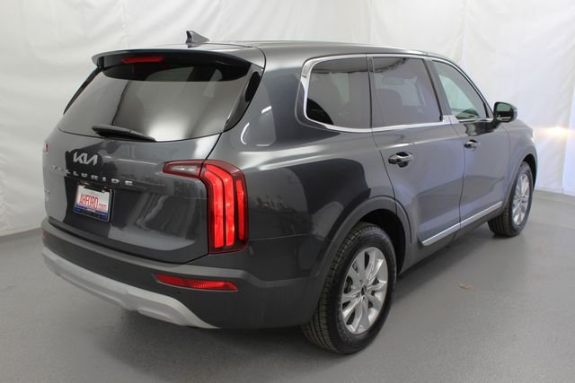 Used 2022 Gravity Gray Kia LX image 10