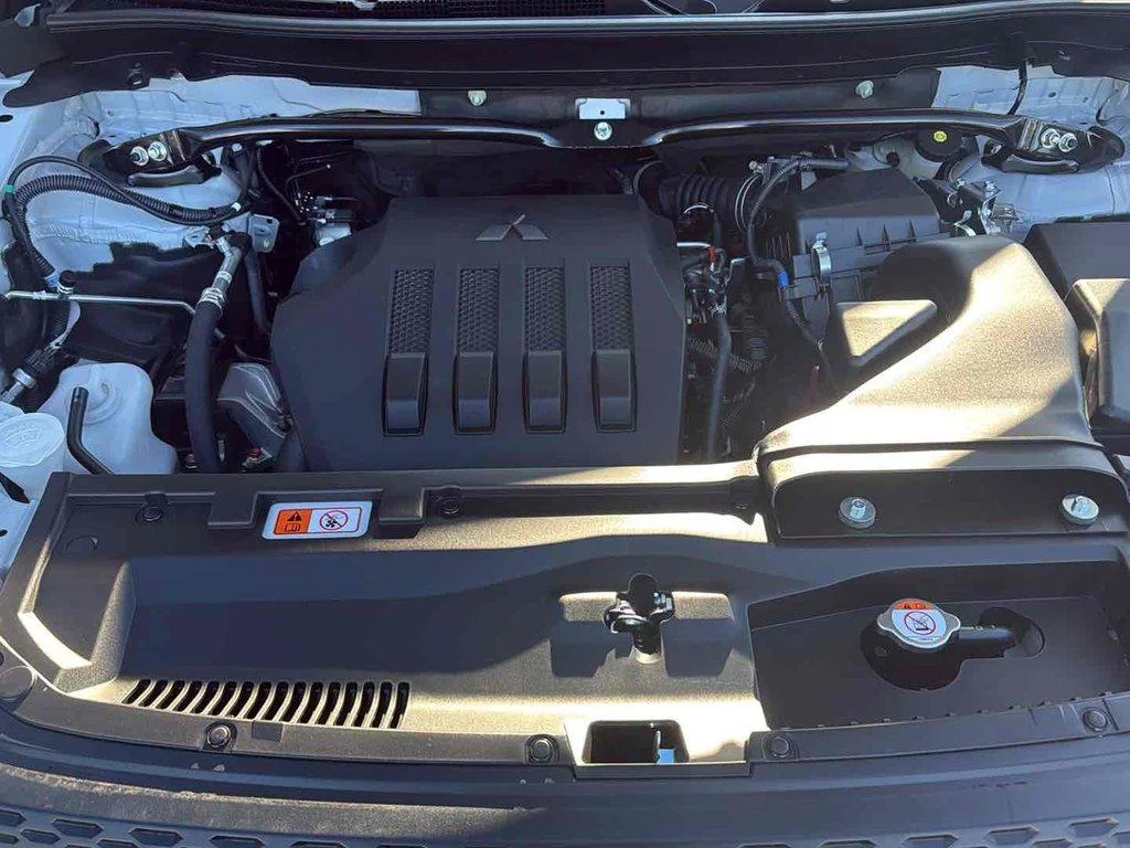 2026 Mitsubishi Eclipse Cross LE - Photo 29