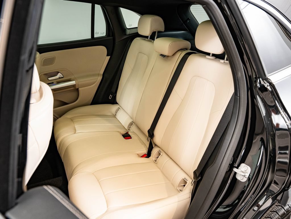 New 2026 Cosmos Black Metallic Mercedes-Benz GLA 250 image 44
