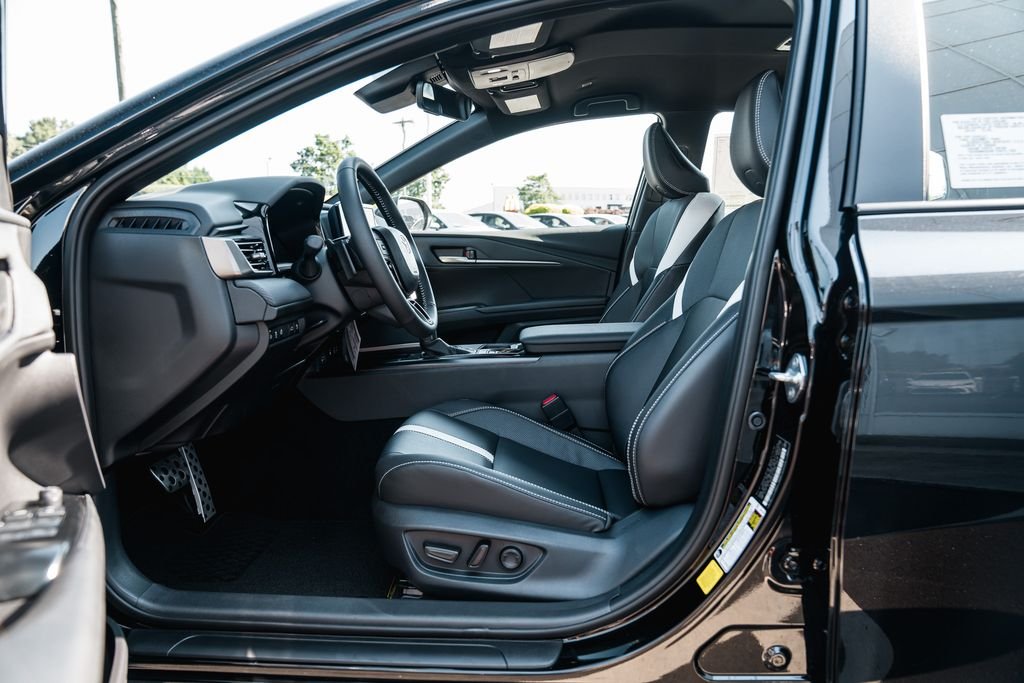 New 2026 Midnight Black Metallic Toyota SE image 23