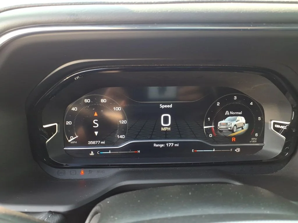 Used 2023 Black GMC Denali image 11