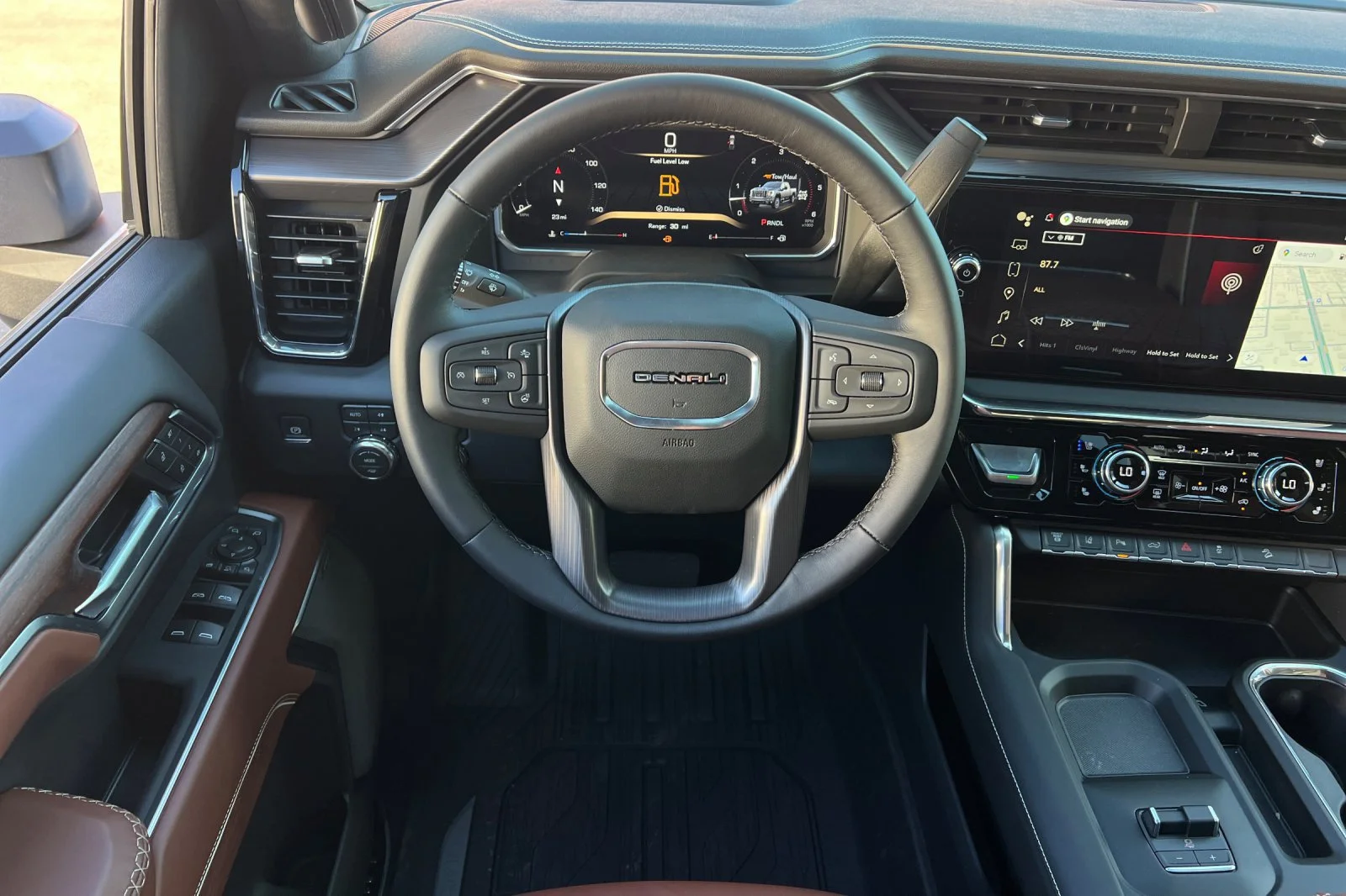 2026 GMC Sierra 2500HD Denali Ultimate - Photo 14