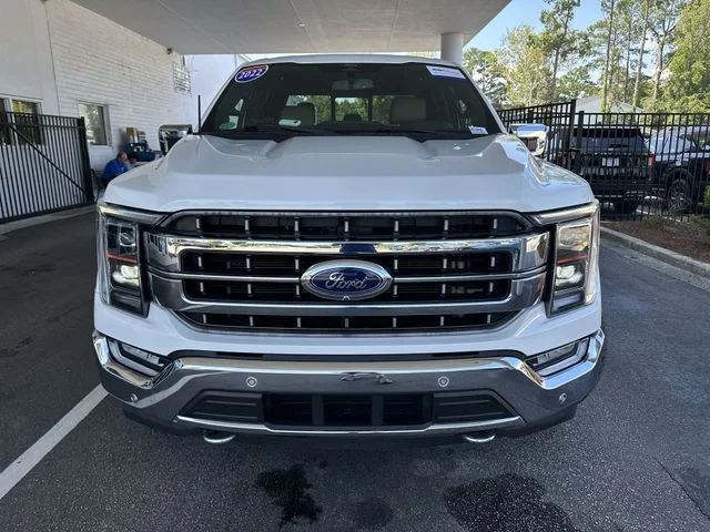 Used 2022 White Ford Lariat image 9