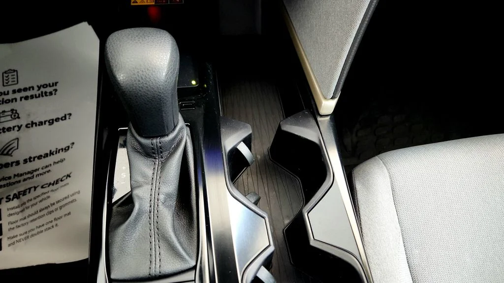 Used 2025 White Toyota LE image 36