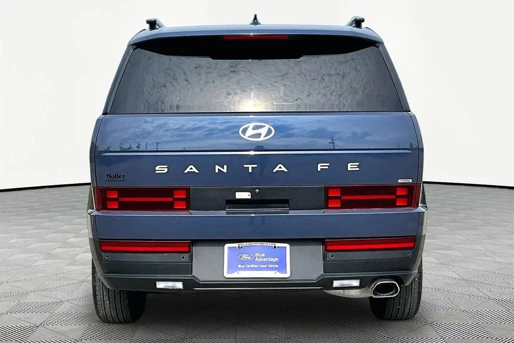 Certified Used 2025 Atlantic Blue Hyundai SEL image 4