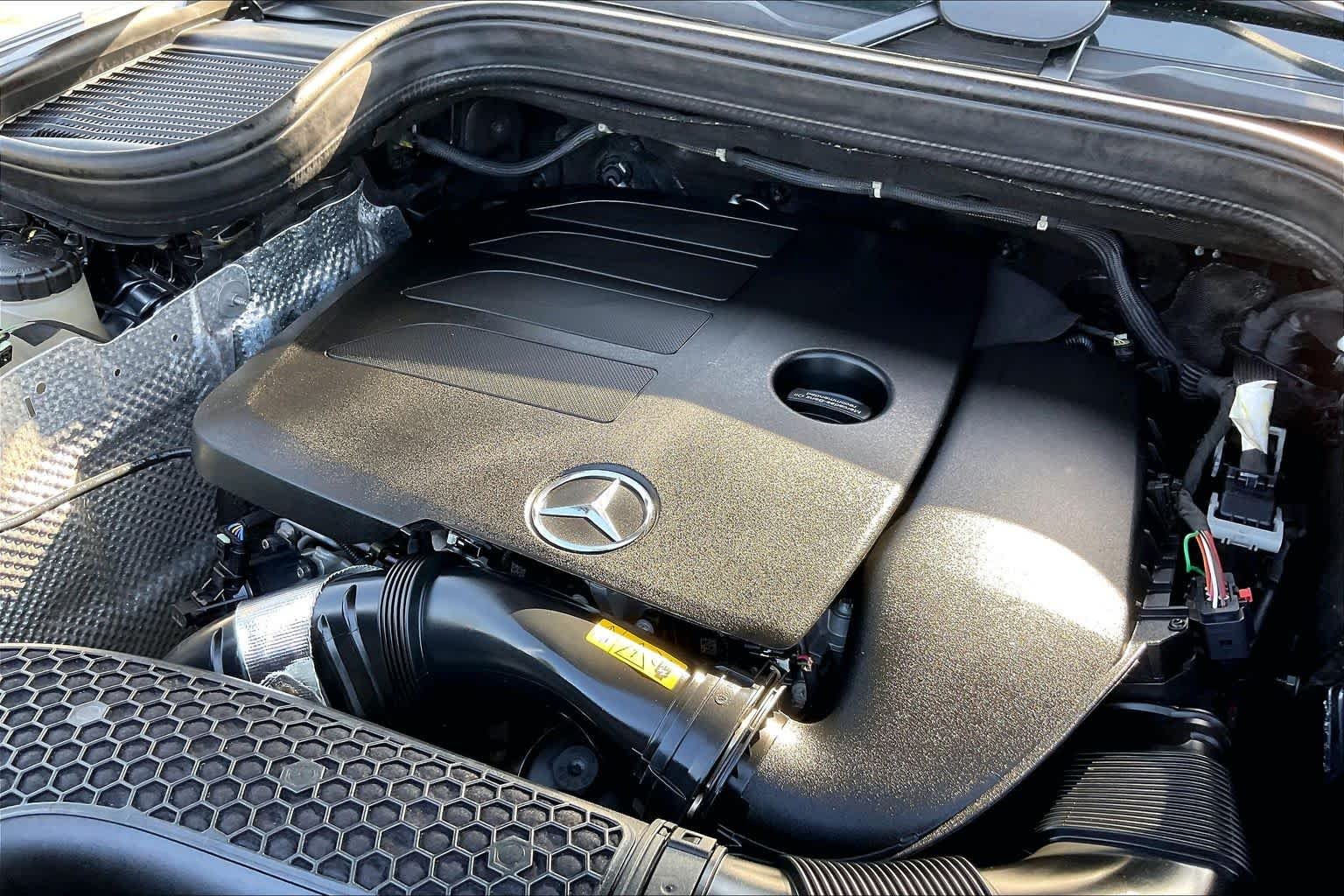 Used 2023 Selenite Grey Metallic Mercedes-Benz GLE 350 image 30