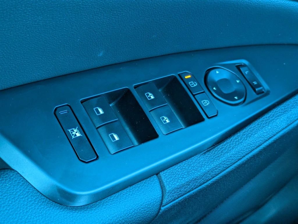 New 2026 Ebony Black Kia EX image 24