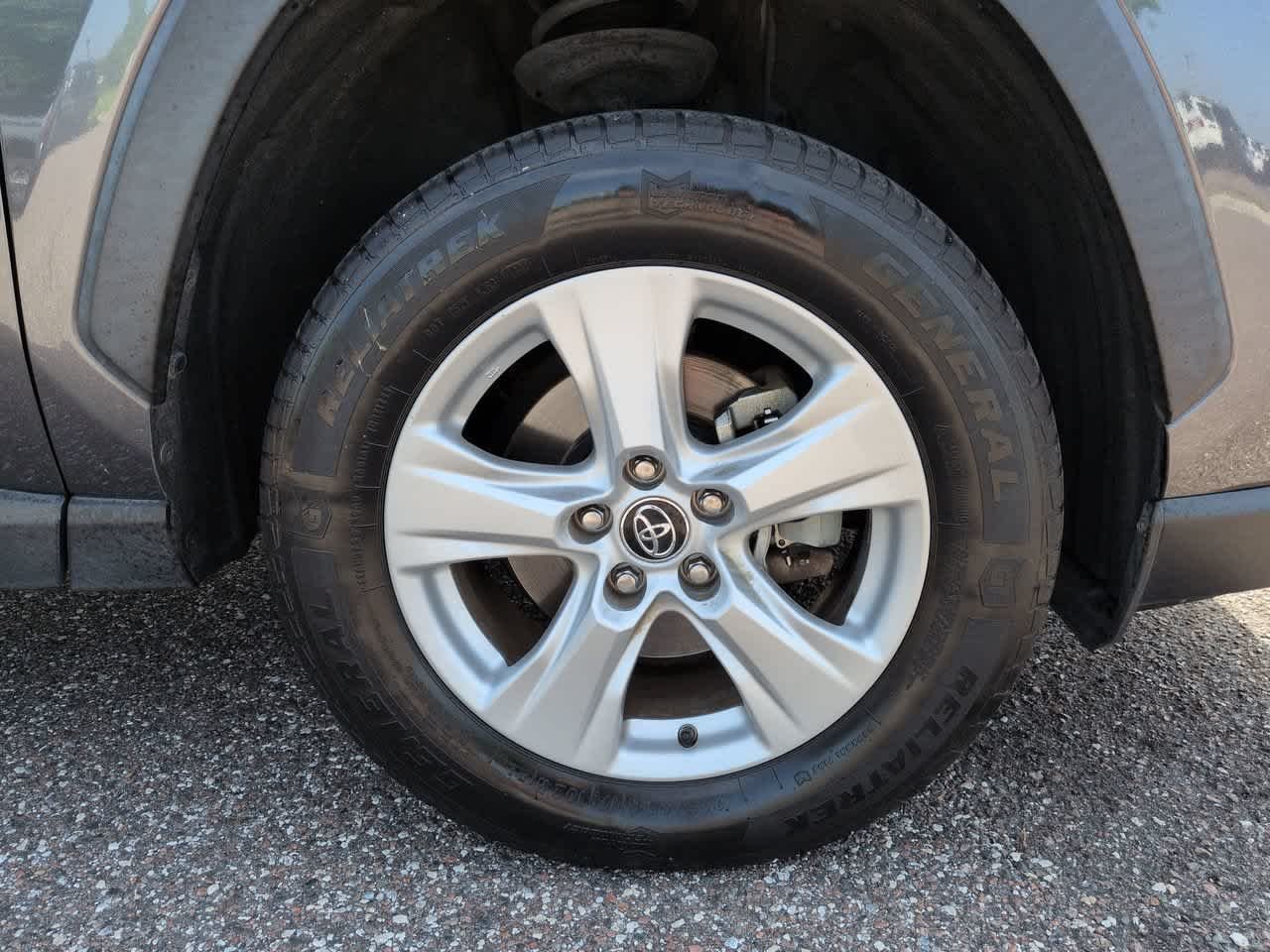 Used 2020 Magnetic Gray Metallic Toyota XLE image 11