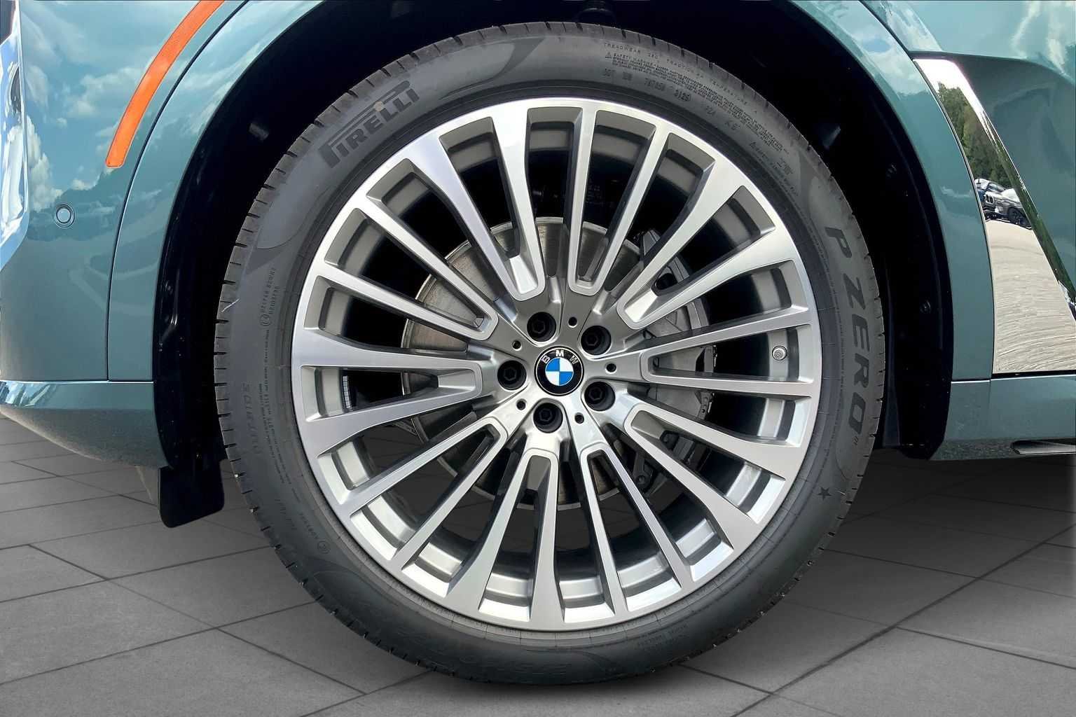 Used 2026 Blue Ridge Mountain Metallic BMW xDrive40i image 11