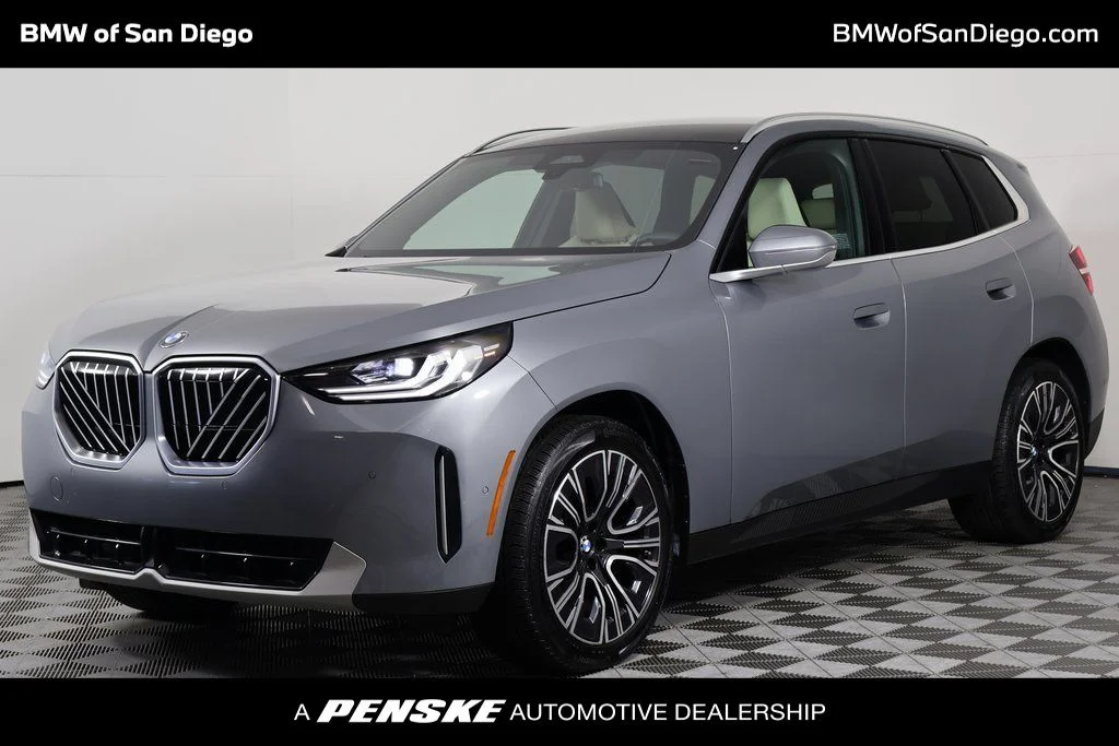 2025 BMW X3 30 XDRIVE's photo