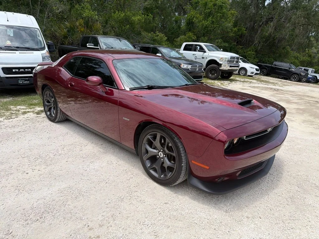 Certified Used 2019 Red Dodge R/T image 4