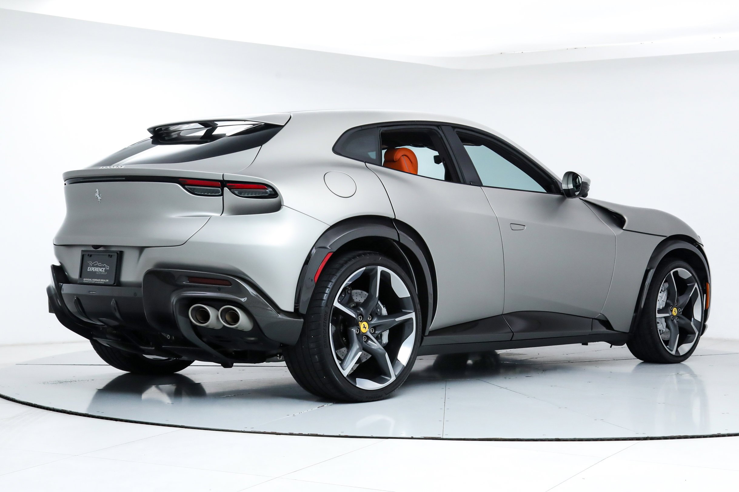 2024 Ferrari Purosangue photo 3