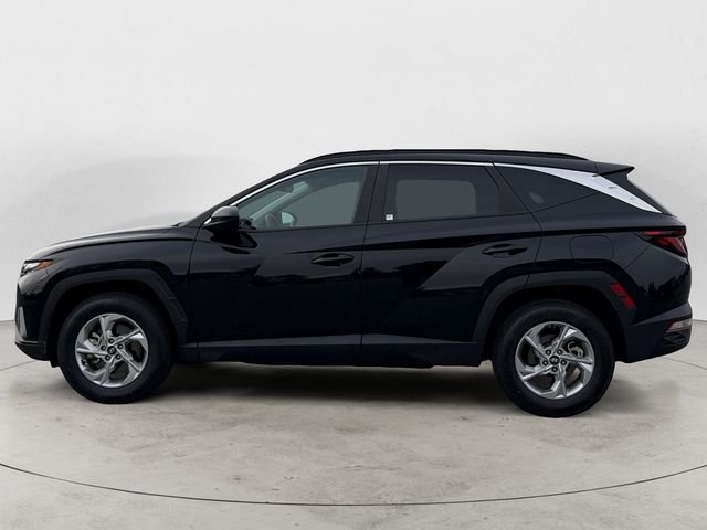 Used 2024 Black Hyundai SEL image 8