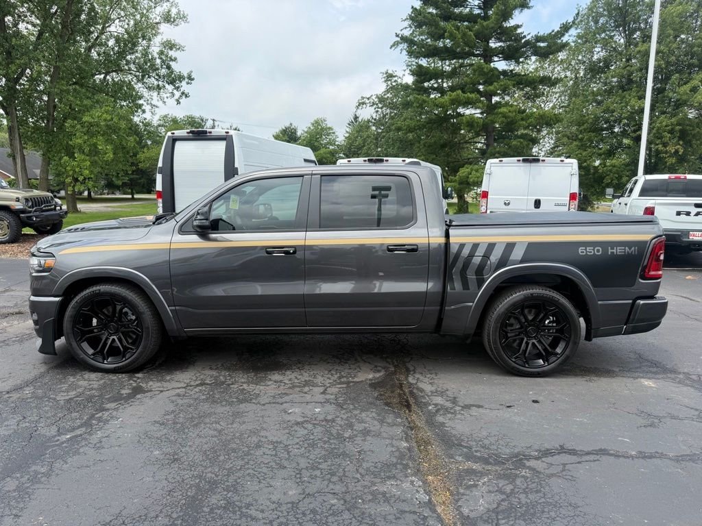 New 2026 Granite Crystal Metallic Clearcoat RAM Big Horn/Lone Star image 8