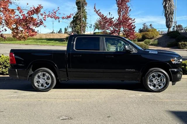 New 2026 Diamond Black Crystal Pearl-Coat Exterior Paint RAM BIG HORN image 2