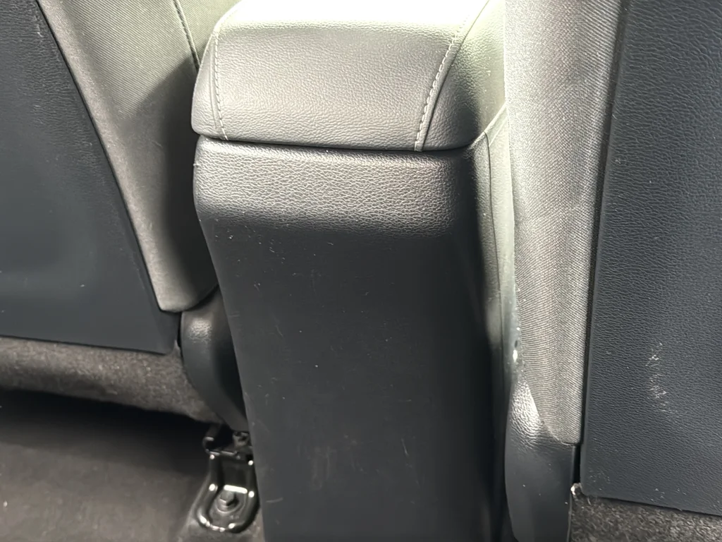Used 2021 Black Kia S image 12