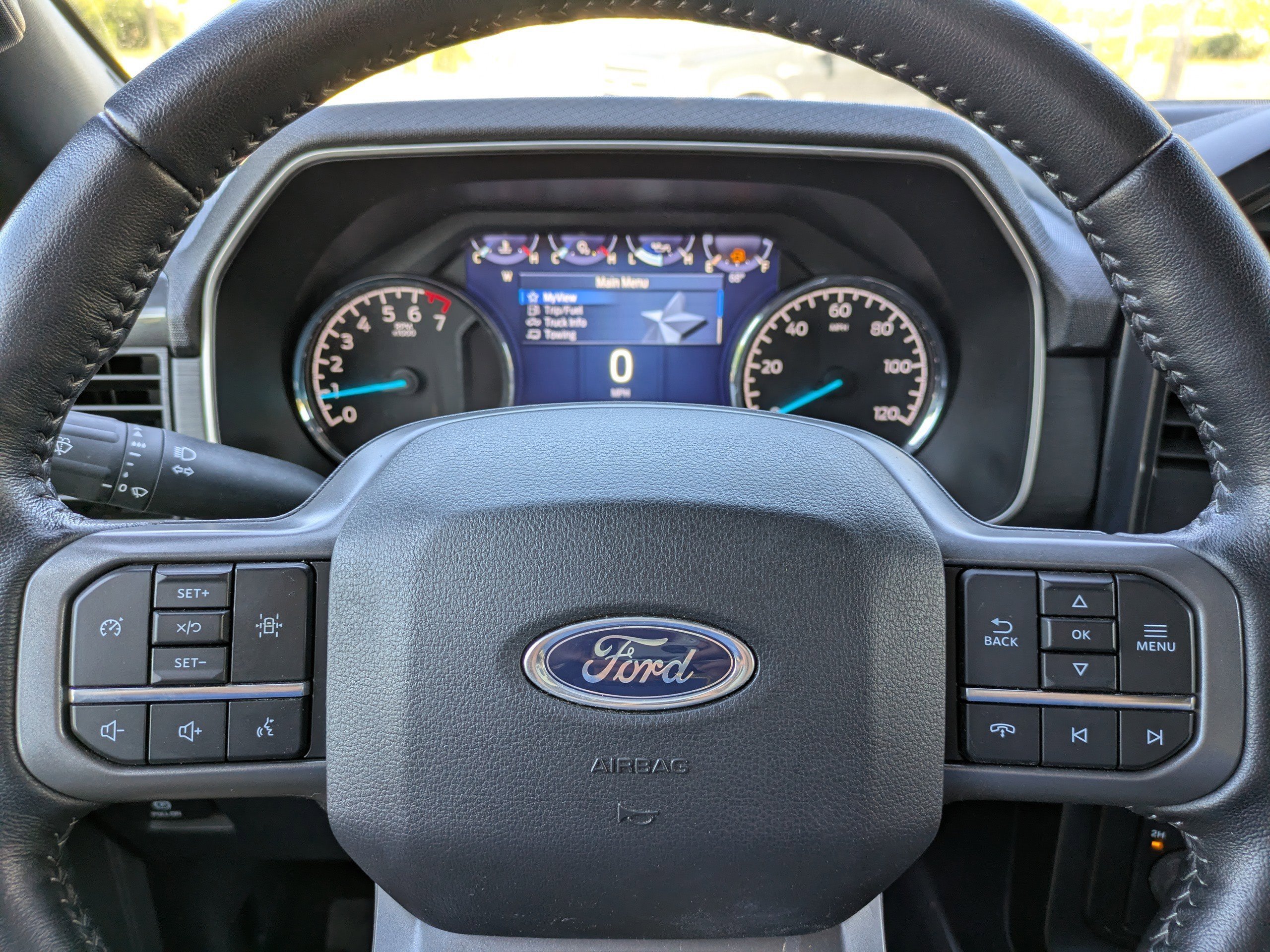 Used 2022 Race Red Ford XLT image 25