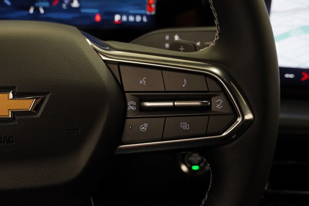 2027 Chevrolet Traverse LT - Photo 21